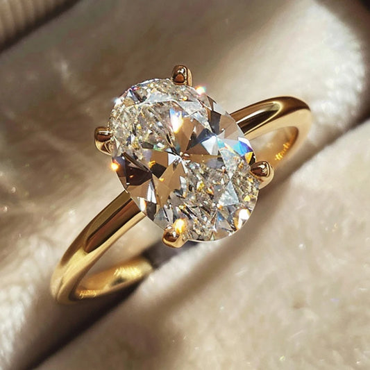 Bague ovale halo en zircon cubique