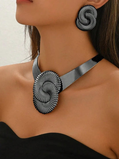 Bold Swirl Necklace & Earrings Set
