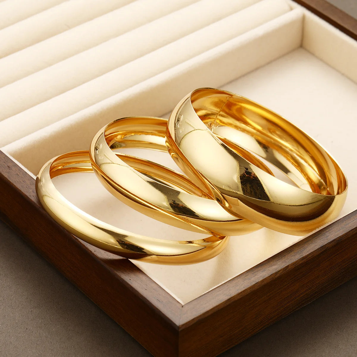 Luxury Collection – 3 Gold Bracelets