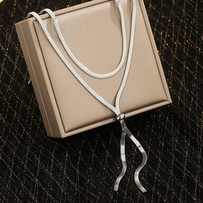 Minimal Snake Chain Choker 🤍