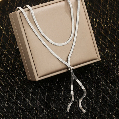 Minimal Snake Chain Choker 🤍
