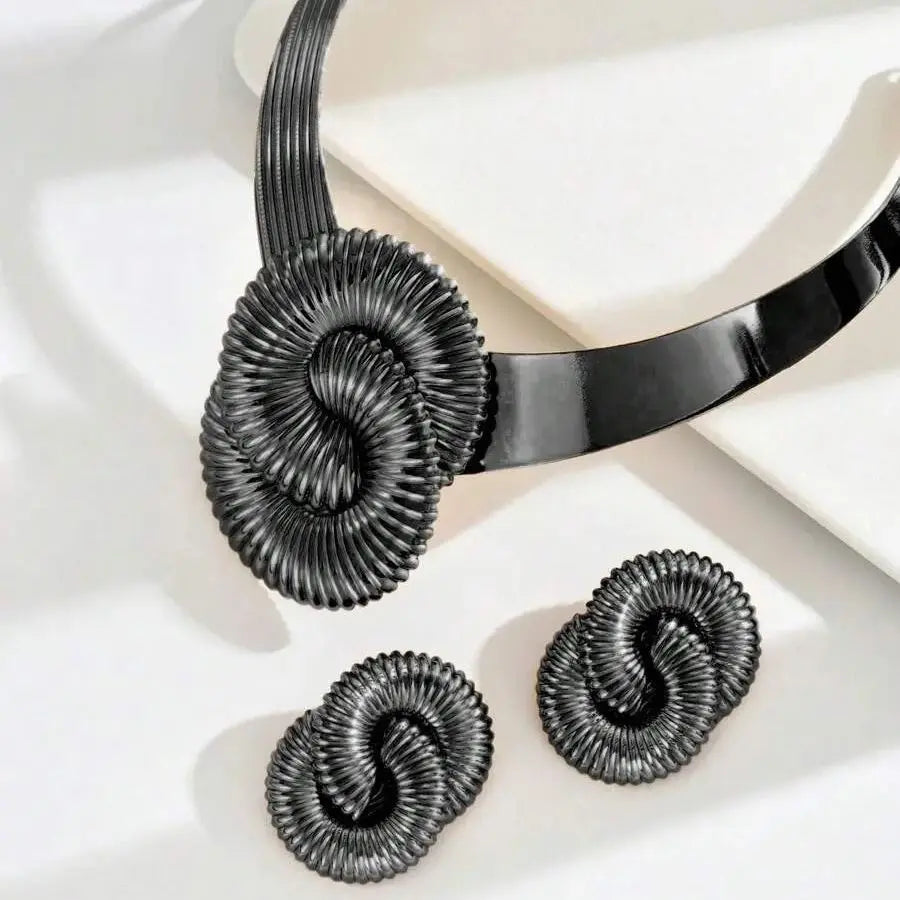 Bold Swirl Necklace & Earrings Set