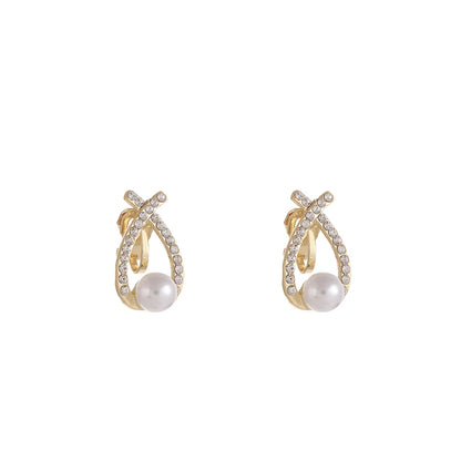 Luxury Clip-On Pearl & Rhinestone Earrings