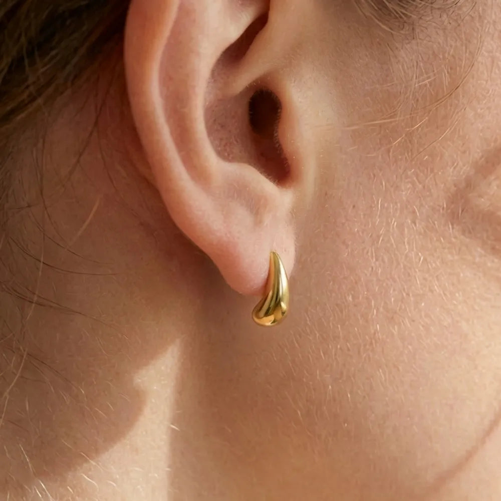 Vibemartini Teardrop-Shaped Hoop Earrings