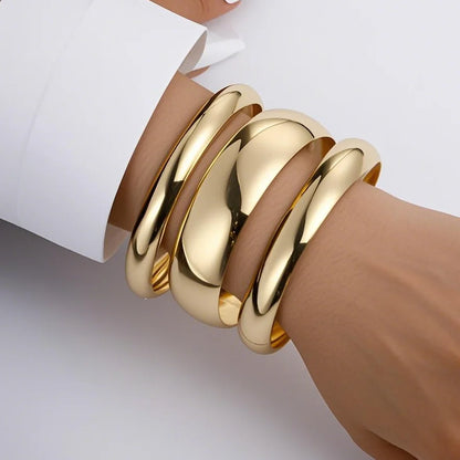 Luxury Collection – 3 Gold Bracelets