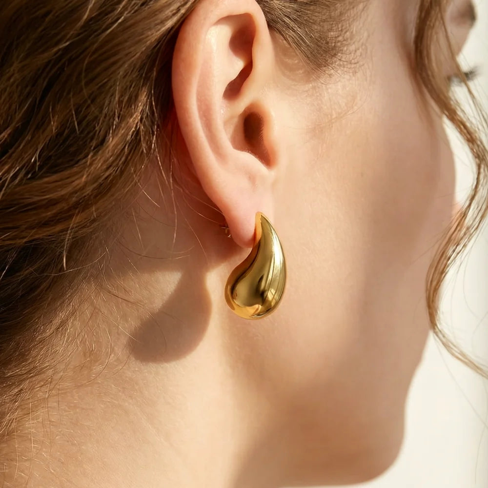 Vibemartini Teardrop-Shaped Hoop Earrings