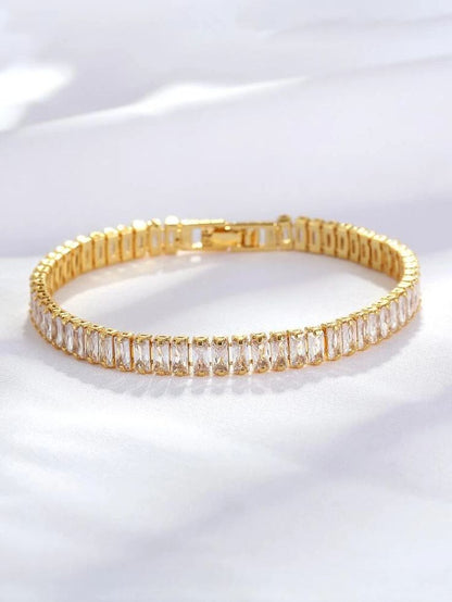 925 Sterling Silver & Diamond Bangle – Elegant 18K Gold Plated